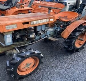 Kubota B6000