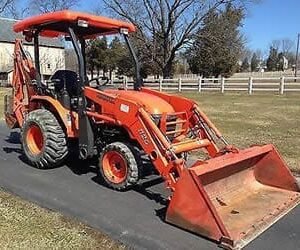 Kubota TL500 Tractor Loader Parts Manual