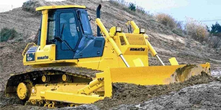Komatsu D65E-12 SN 60001 & Up Service Operating Manual 1 Komatsu-D65e-12-Sn-60001-Up-Service-Operating-Manual