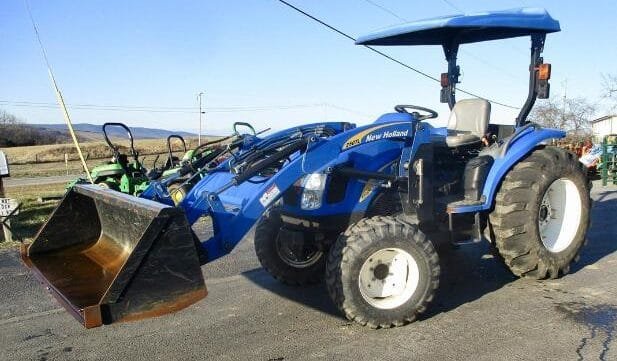 New Holland T2310 T2320 Compact Tractor Parts Manual 1 New Holland T2310 T2320 Compact Tractor Parts Manual