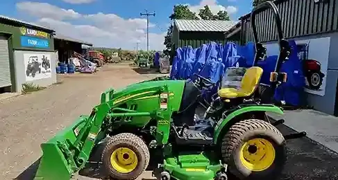 John Deere 2320 Utility Tractor